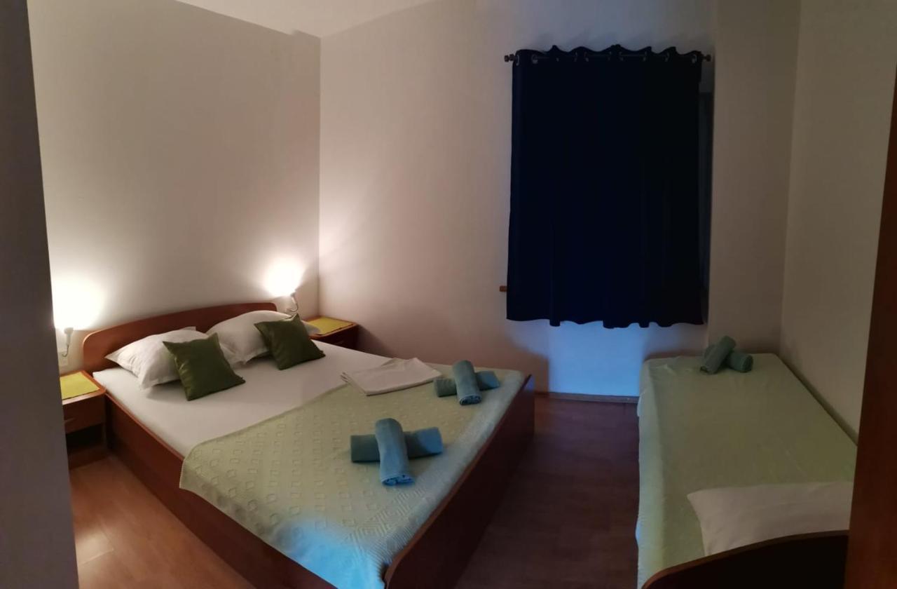 Apartments Sretna Gradac (Split-Dalmatia) Exterior foto