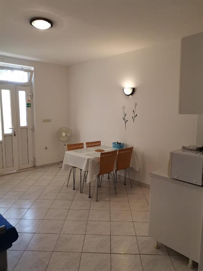 Apartments Sretna Gradac (Split-Dalmatia) Exterior foto