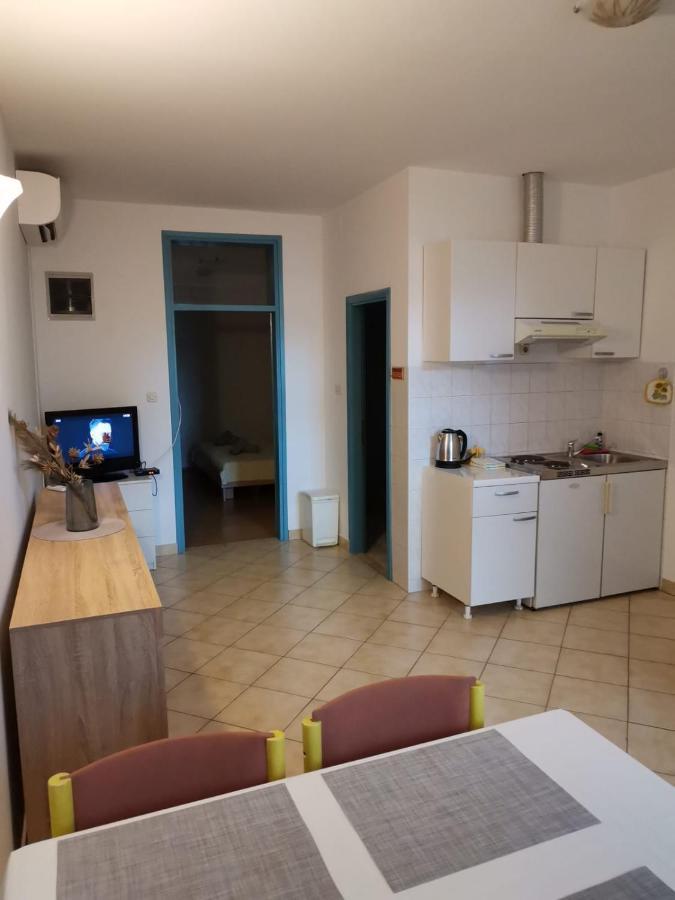 Apartments Sretna Gradac (Split-Dalmatia) Exterior foto