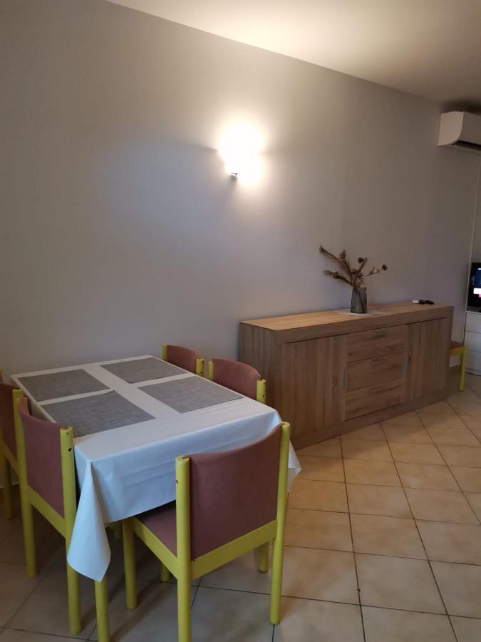 Apartments Sretna Gradac (Split-Dalmatia) Exterior foto